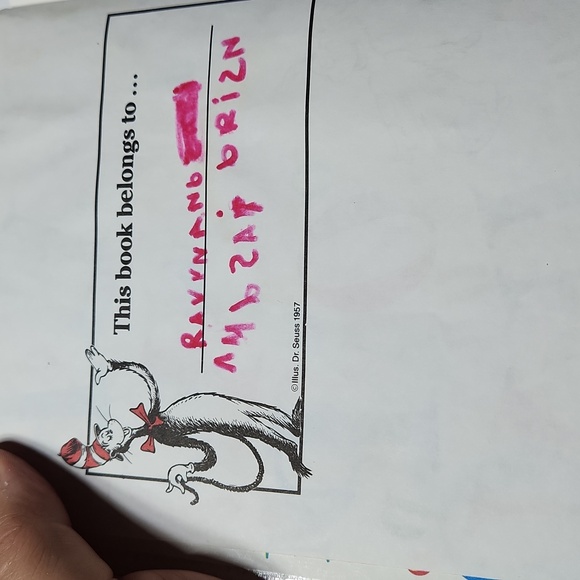 Dr. Seuss Colorful Book Trio - Red, Blue, White - Picture 8 of 8